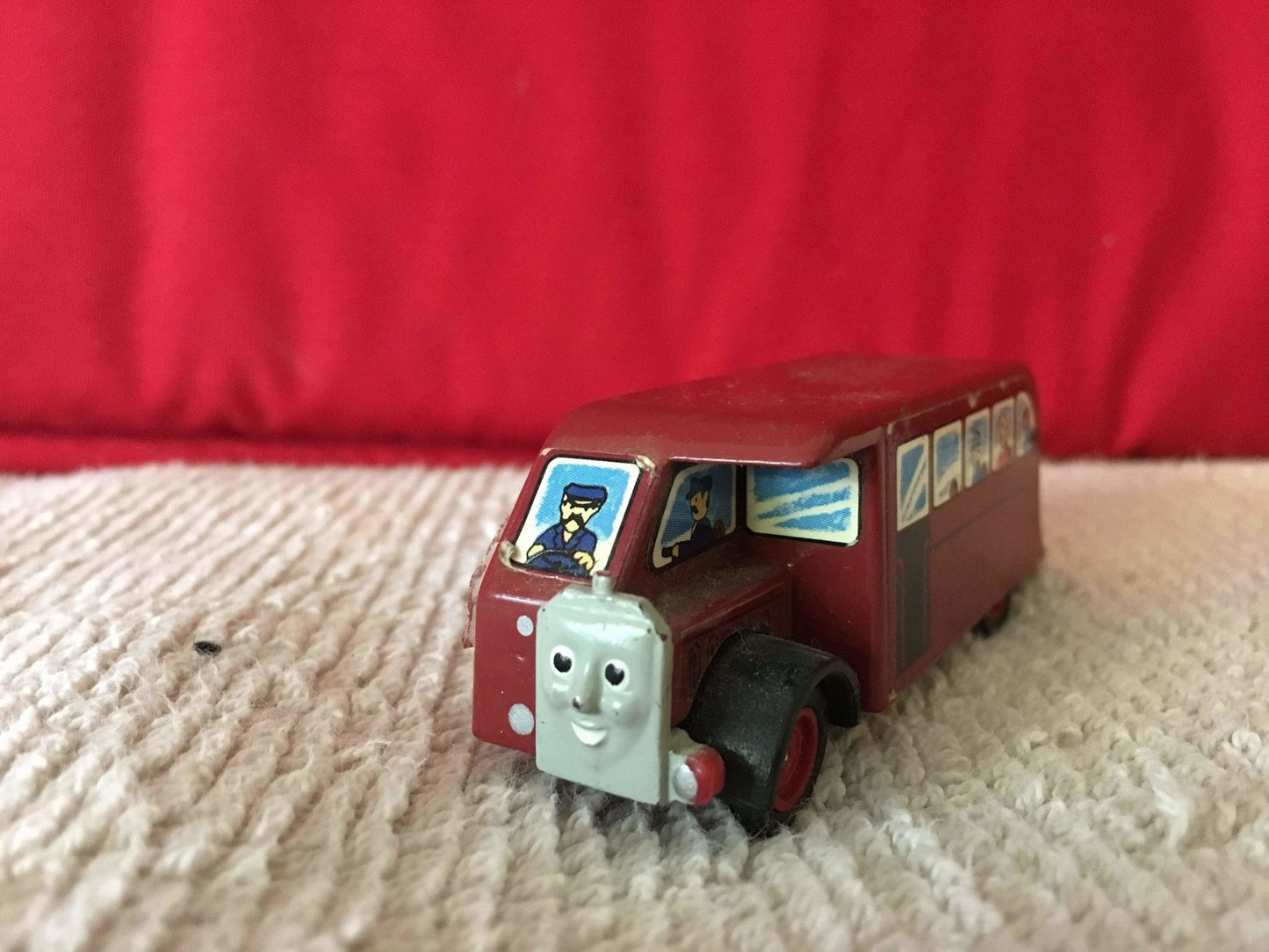 Single Decker Bus Pick and Sell the shop for Stay Home Entertainment Packs.!! Toys 4 All