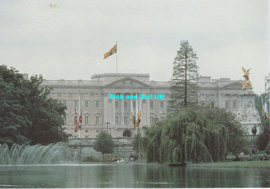 Buckingham Palace from the Front Lawn P&S PC the shop for Stay Home Entertainment Packs.!! Top